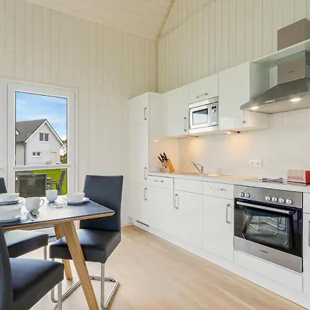 Amazing In Ostseeresort With Sauna Olpenitz